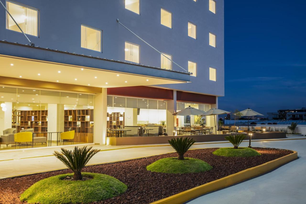 Fiesta Inn Guadalajara Periferico Poniente Zapopan Luaran gambar